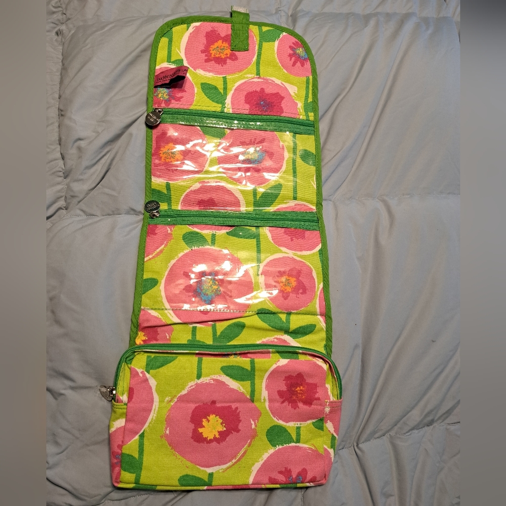 Buckhead Betties Accessory Bag - Picture 3 of 14